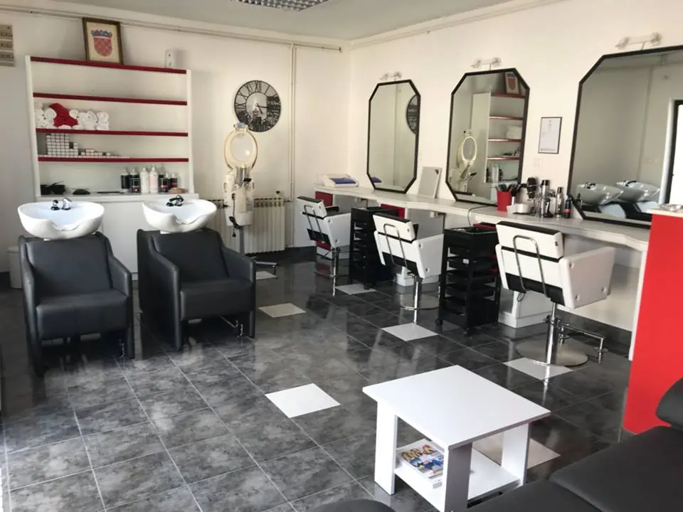 Radna mjesta u salonu Pedeset nijansi